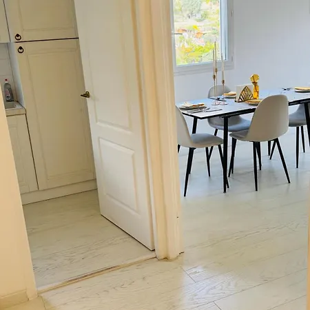 Apartment New,mountain & Sea View 3 Guests With Private Garage *